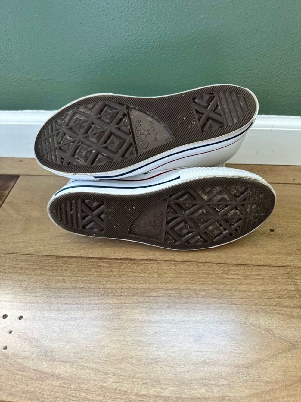 Converse Chuck Taylor All Star Classic Wedge Platform Sneaker - Size 8 - Picture 15 of 16